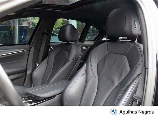 BMW-530e-2.0 16V TWINPOWER HÍBRIDO M SPORT AUTOMÁTICO BMW-530e-2023