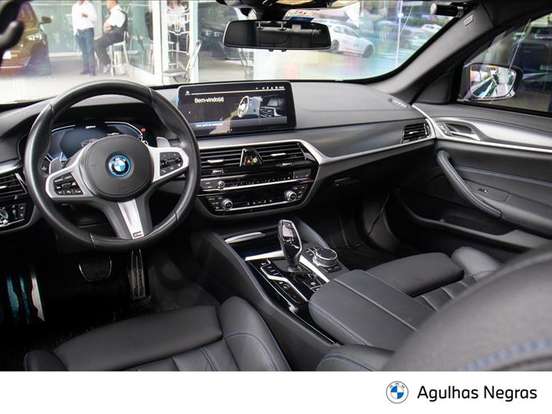 BMW-530e-2.0 16V TWINPOWER HÍBRIDO M SPORT AUTOMÁTICO BMW-530e-2023