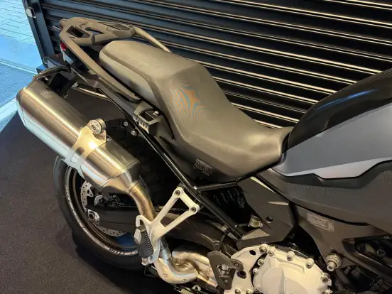 BMW-F 750 GS SPORT-2018