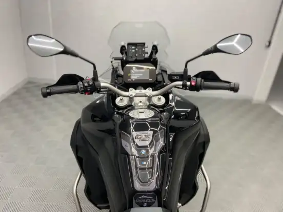 BMW-F 900 GS ADVENTURE-2024