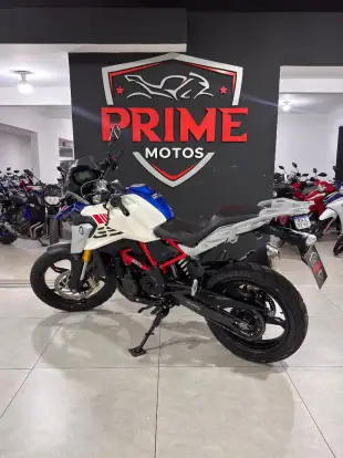 BMW-G 310 GS-2024