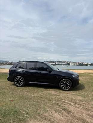 BMW-iX3-2022