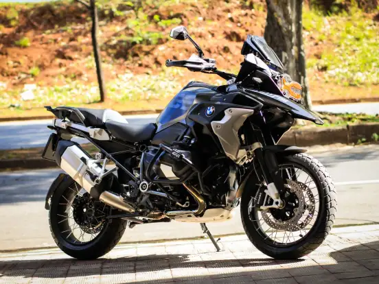 BMW-R 1250 GS PREMIUM TRIPLE BLACK BMW-R 1250 GS PREMIUM TRIPLE BLACK-2022