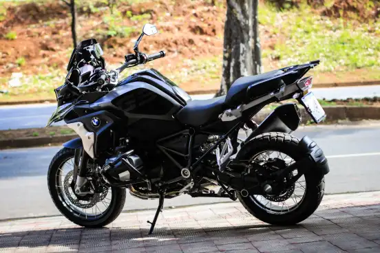BMW-R 1250 GS PREMIUM TRIPLE BLACK-2022