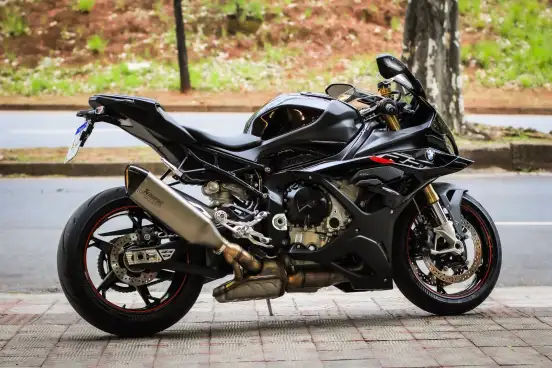 BMW-S 1000 RR-2024