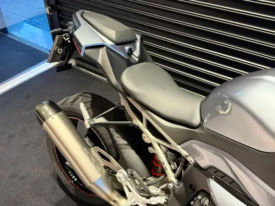 BMW-S 1000 RR-2026