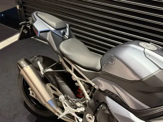 BMW-S 1000 RR-2026