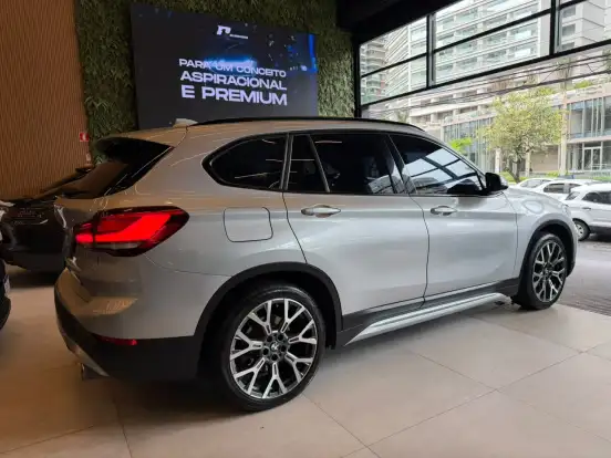 BMW-X1-2.0 16V TURBO ACTIVEFLEX XDRIVE25I SPORT 4P AUTOMÁTICO BMW-X1-2020
