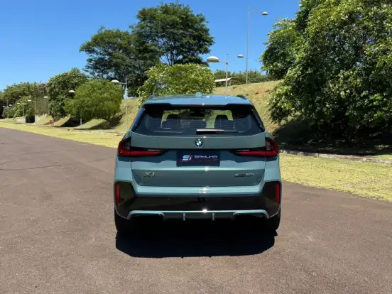 BMW-X1-2024