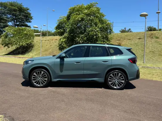 BMW-X1-2.0 16V TURBO GASOLINA SDRIVE20I M SPORT STEPTRONIC BMW-X1-2024