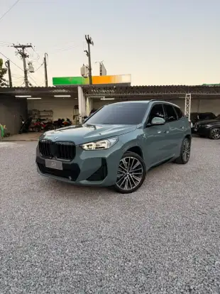 BMW-X1-2025
