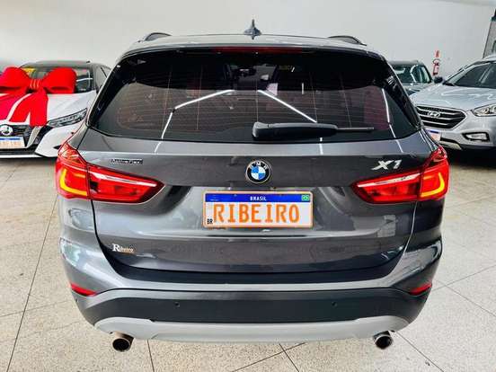 BMW-X1-2017