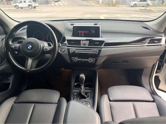 BMW-X1-2022