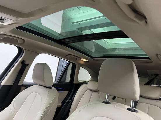 BMW-X1-2021