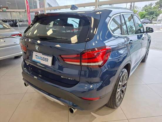 BMW-X1-2022