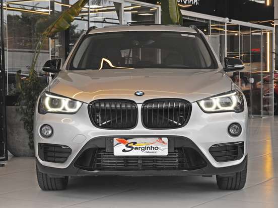 BMW-X1-2017