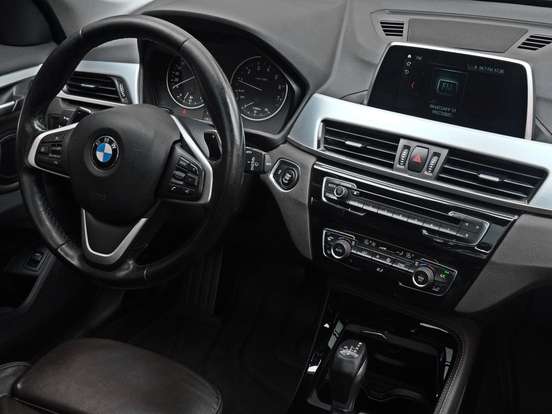 BMW-X1-2.0 16V TURBO ACTIVEFLEX XDRIVE25I SPORT 4P AUTOMÁTICO BMW-X1-2017