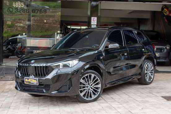 BMW-X1-2025