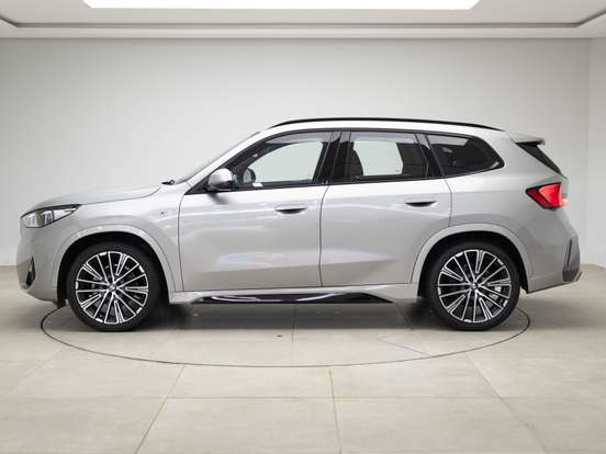 BMW-X1-2.0 16V TURBO GASOLINA SDRIVE20I M SPORT STEPTRONIC BMW-X1-2023