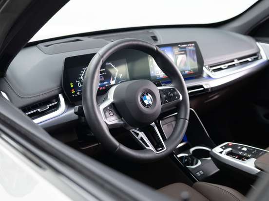 BMW-X1-2.0 16V TURBO GASOLINA SDRIVE20I M SPORT STEPTRONIC BMW-X1-2023