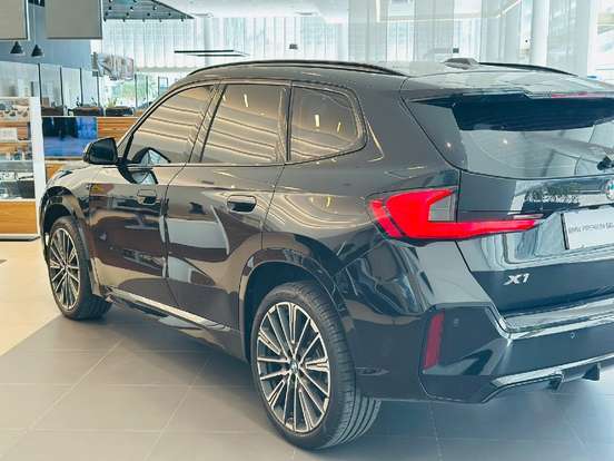 BMW-X1-2.0 16V TURBO GASOLINA SDRIVE20I M SPORT STEPTRONIC BMW-X1-2023