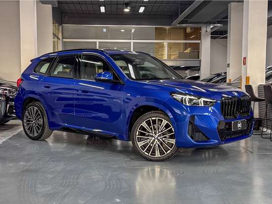 BMW-X1-2025