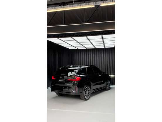BMW-X1-2025
