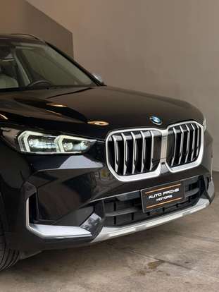 BMW-X1-2024