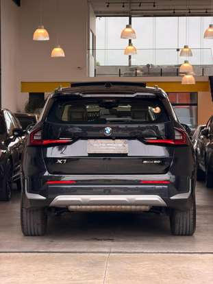 BMW-X1-2024