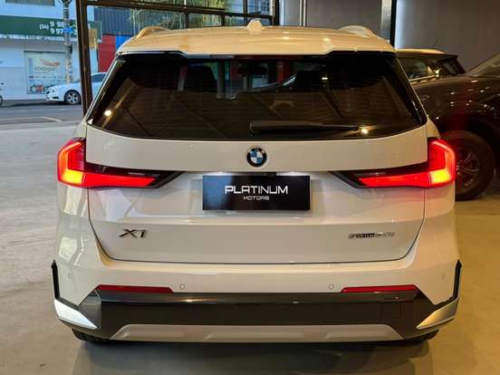 BMW-X1-2.0 16V TURBO GASOLINA SDRIVE20I X-LINE STEPTRONIC BMW-X1-2023
