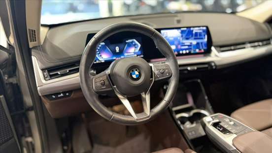 BMW-X1-2024