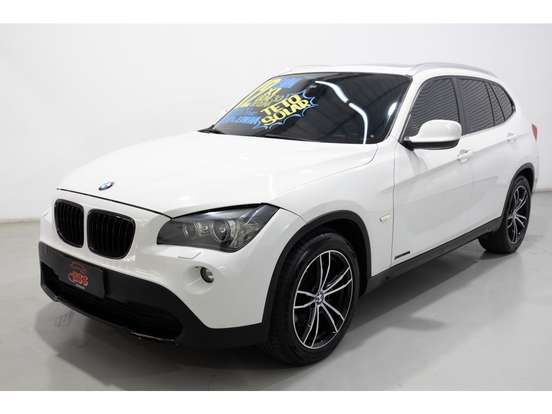 BMW-X1-2011