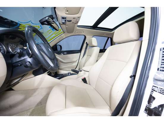 BMW-X1-3.0 24V GASOLINA XDRIVE28I 4P AUTOMÁTICO BMW-X1-2011
