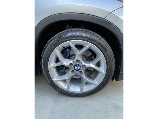 BMW-X1-2010