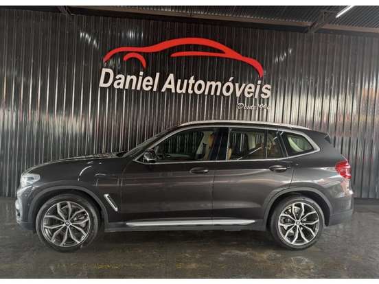 BMW-X3-2021