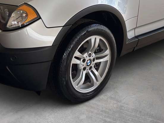 BMW-X3-2003