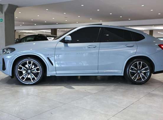 BMW-X4-2024