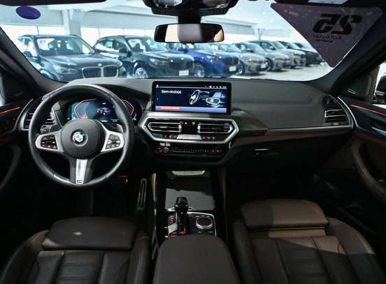 BMW-X4-2024