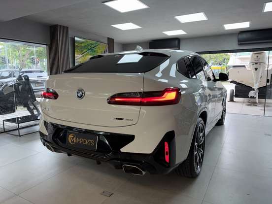 BMW-X4-2.0 16V GASOLINA XDRIVE30I M SPORT STEPTRONIC BMW-X4-2023