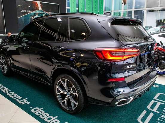 BMW-X5-3.0 I6 TURBO HÍBRIDO XDRIVE45E M SPORT AUTOMÁTICO BMW-X5-2022