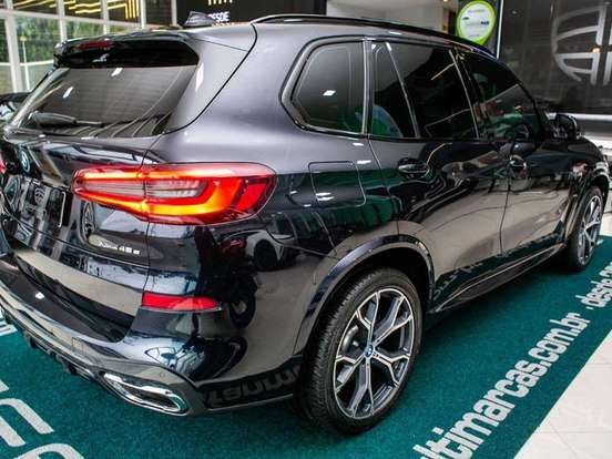 BMW-X5-3.0 I6 TURBO HÍBRIDO XDRIVE45E M SPORT AUTOMÁTICO BMW-X5-2022