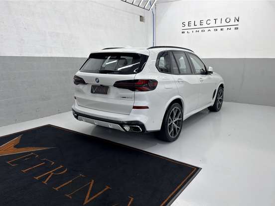 BMW-X5-3.0 I6 TURBO HÍBRIDO XDRIVE50E M SPORT AUTOMÁTICO BMW-X5-2025