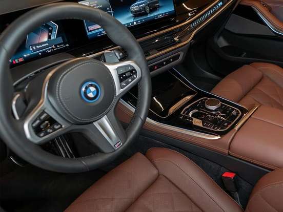 BMW-X5-3.0 I6 TURBO HÍBRIDO XDRIVE50E M SPORT AUTOMÁTICO BMW-X5-2025