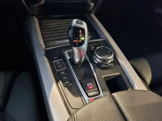 BMW-X5-2015