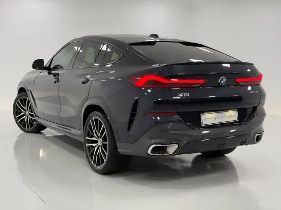 BMW-X6-3.0 TWINPOWER GASOLINA XDRIVE40I M SPORT AUTOMÁTICO BMW-X6-2024