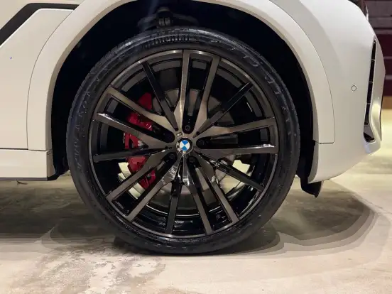BMW-X6-3.0 TWINPOWER GASOLINA XDRIVE40I M SPORT AUTOMÁTICO BMW-X6-2023