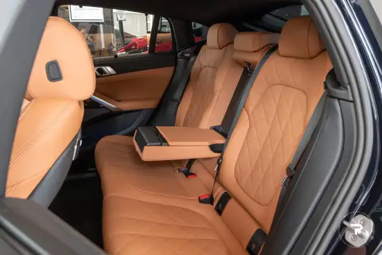 BMW-X6-2023