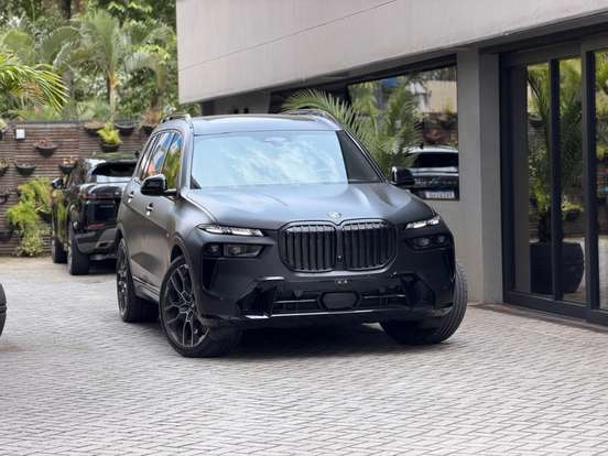 BMW-X7-3.0 TWINPOWER GASOLINA XDRIVE40I M SPORT STEPTRONIC BMW-X7-2025
