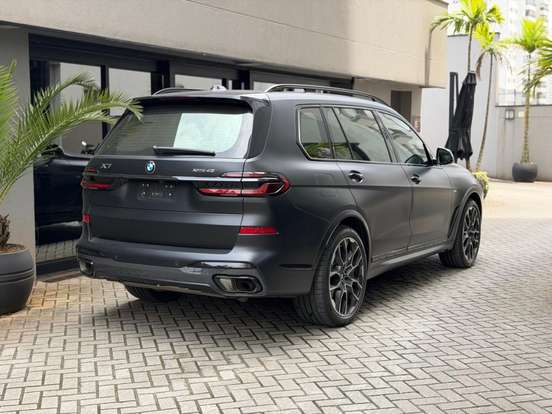 BMW-X7-3.0 TWINPOWER GASOLINA XDRIVE40I M SPORT STEPTRONIC BMW-X7-2025
