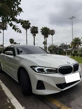 BMW-320i-2025